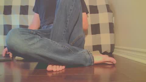 Snapshot of jamesknight57 chatting on 03-08-26, 10:46 James online show from 03-08-26, 10:46