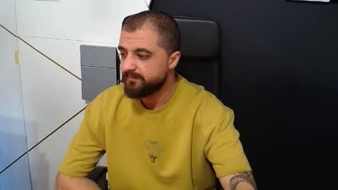 Snapshot of jamesmyersx chatting on 09-30-25, 06:51 JamesMyers online show from 09-30-25, 06:51