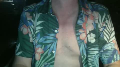 Snapshot of jamesray722 chatting on 01-11-26, 01:10 jamesray722 online show from 01-11-26, 01:10