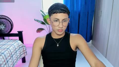Snapshot of jamess_blanco chatting on 10-20-25, 07:14 jamess_blanco online show from 10-20-25, 07:14