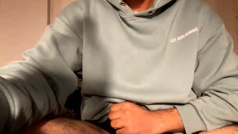 Snapshot of jamessandt chatting on 10-28-25, 09:06 jamessandt online show from 10-28-25, 09:06