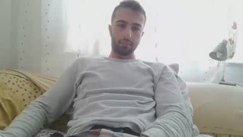 Snapshot of jamessandt chatting on 12-20-25, 10:44 jamessandt online show from 12-20-25, 10:44