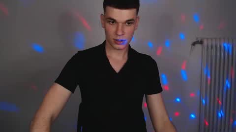 JamesOn online show from 10-31-25, 03:24