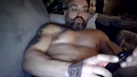 Snapshot of jamie19905 chatting on 11-25-25, 01:55 jamie19905 online show from 11-25-25, 01:55