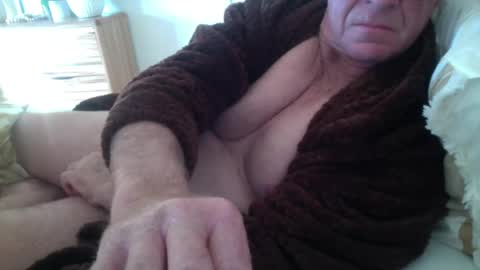 jamie291044 online show from 07-08-26, 06:07