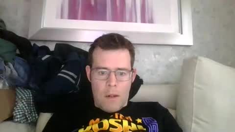 Snapshot of jamie516 chatting on 12-21-25, 12:34 jamie516 online show from 12-21-25, 12:34