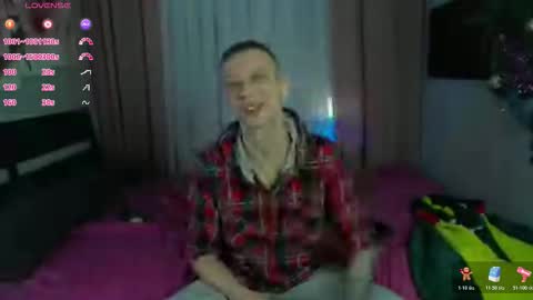 Snapshot of jamie_inked chatting on 01-07-26, 09:01 jamie inked online show from 01-07-26, 09:01