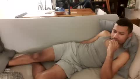 Snapshot of jamielonnas chatting on 08-01-26, 01:32 Jamie Lonnas online show from 08-01-26, 01:32