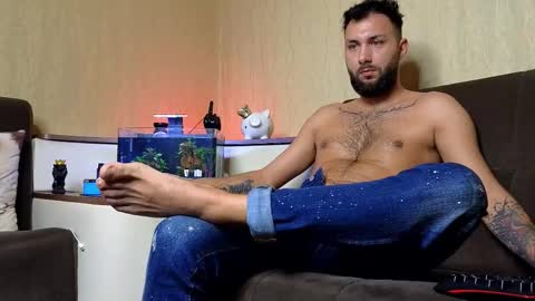 Robbie online show from 10-03-25, 08:33