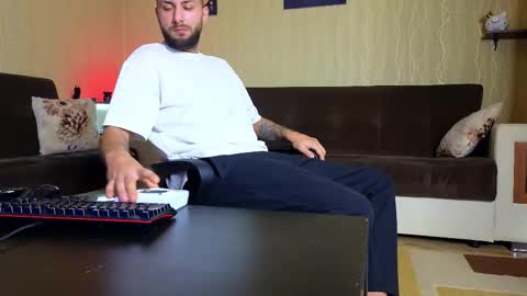 Robbie online show from 10-18-25, 08:48