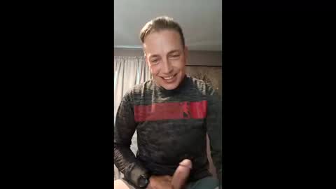 Snapshot of jamieshaneblueeyeswyo307 chatting on 10-17-25, 09:39 Supafly307blueeyes9in online show from 10-17-25, 09:39