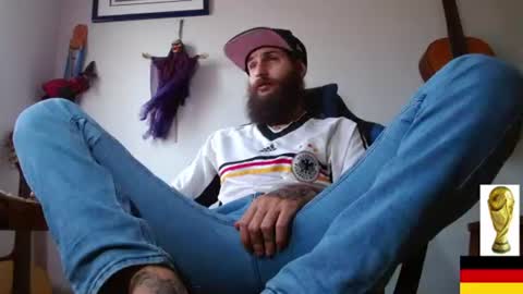 Jammes. online show from 06-14-26, 05:04