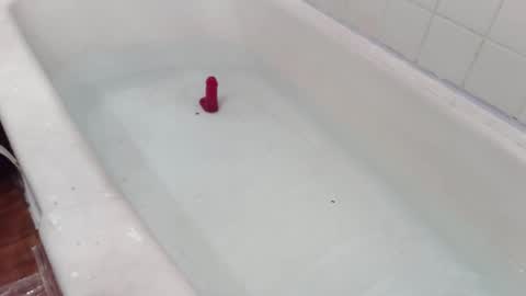 Bootyshows online show from 10-19-25, 12:22