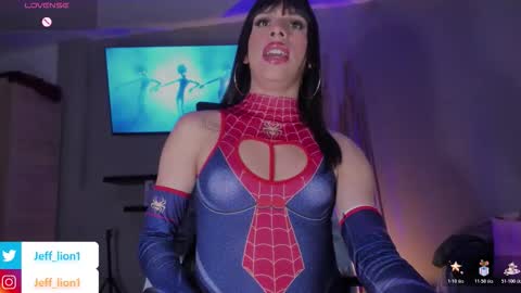 Snapshot of jan_zinmerman chatting on 02-17-26, 11:55 Danna varisheli online show from 02-17-26, 11:55