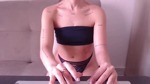 Snapshot of janamiller1 chatting on 01-13-26, 06:35 Jana online show from 01-13-26, 06:35