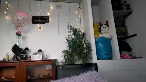 janariivera1 online show from 07-02-26, 10:49