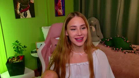 Snapshot of jane2sweet chatting on 10-08-25, 09:34 jane2sweet online show from 10-08-25, 09:34