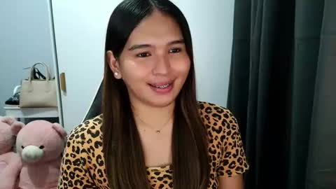 Snapshot of jane_bratxxx chatting on 10-11-25, 10:08 YOUR LOVELY JANE online show from 10-11-25, 10:08