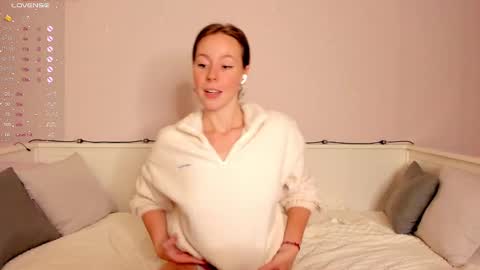 Snapshot of jane_danels chatting on 03-12-25, 04:46 Jane Danels online show from 03-12-25, 04:46