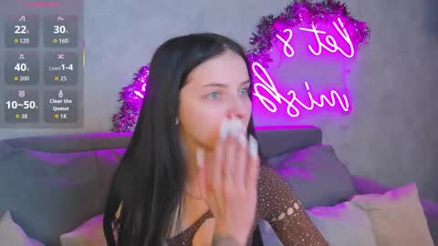 Snapshot of jane_johnston chatting on 01-13-26, 12:05 Eva online show from 01-13-26, 12:05