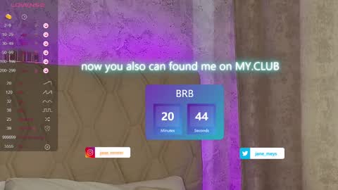 Snapshot of jane_meys chatting on 03-04-25, 08:13 your kitty JANE roawww online show from 03-04-25, 08:13