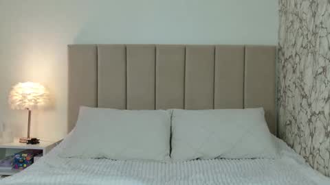 Snapshot of jane_suckss chatting on 09-28-25, 03:06 jane suckss online show from 09-28-25, 03:06