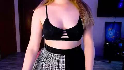 Jane online show from 10-11-25, 07:01