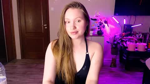 Snapshot of janeblossomhot chatting on 04-18-26, 07:07 Jane online show from 04-18-26, 07:07