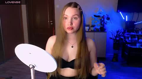 Snapshot of janeblossomhot chatting on 04-27-26, 05:55 Jane online show from 04-27-26, 05:55