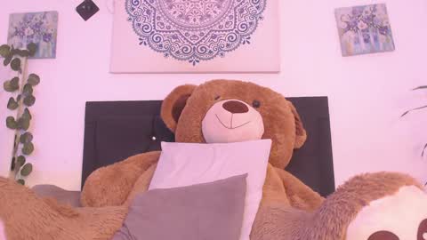 Snapshot of janeebony_ chatting on 12-15-24, 06:15 Jane online show from 12-15-24, 06:15
