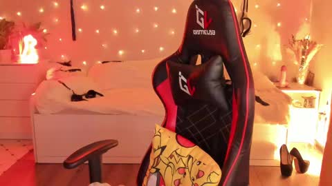 Jane online show from 02-27-25, 03:25