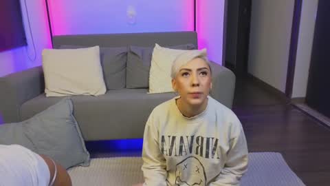 Jane online show from 12-21-24, 04:09