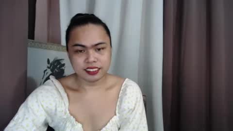 Snapshot of janelovers chatting on 12-15-25, 08:40 janelovers online show from 12-15-25, 08:40