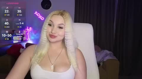 Jane online show from 04-20-26, 08:32