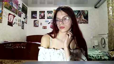 Sofia online show from 06-11-26, 06:28