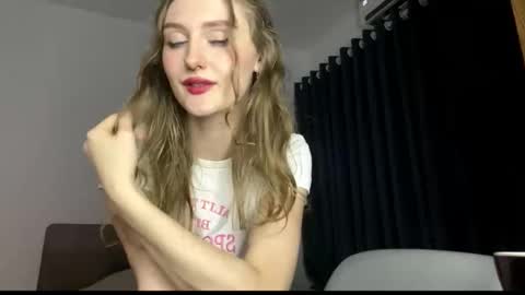 Janie online show from 03-27-26, 06:40