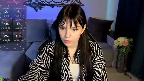 Alexia online show from 06-13-26, 09:18