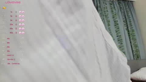 Snapshot of janetfletcher chatting on 02-27-25, 03:05 janetfletcher online show from 02-27-25, 03:05