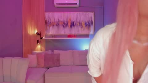 Janinne  online show from 04-15-26, 11:39