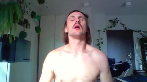 jankujan online show from 09-15-25, 08:14