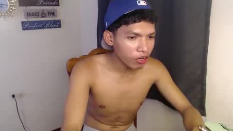 janlloyd04 online show from 10-03-25, 08:00