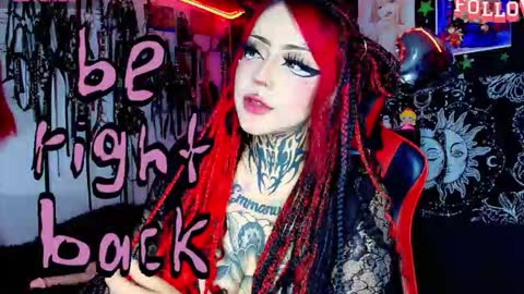 Snapshot of janna_ink chatting on 02-16-26, 11:23 online show from 02-16-26, 11:23