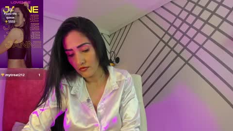 Snapshot of janne_lee chatting on 12-27-24, 11:21 Janne for u online show from 12-27-24, 11:21