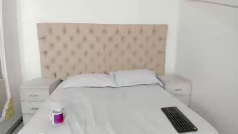 Snapshot of janneblossom chatting on 09-23-25, 10:02 Janne  online show from 09-23-25, 10:02