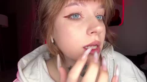 Snapshot of janniekeneipp chatting on 02-07-26, 11:08 Janni online show from 02-07-26, 11:08