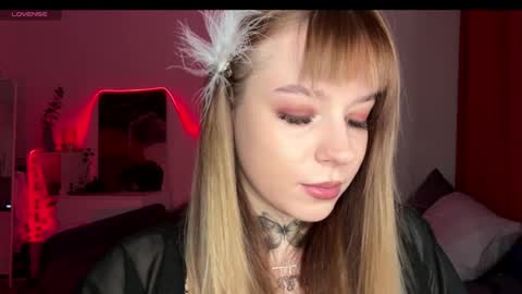 Snapshot of janniekeneipp chatting on 02-09-26, 08:35 Janni online show from 02-09-26, 08:35