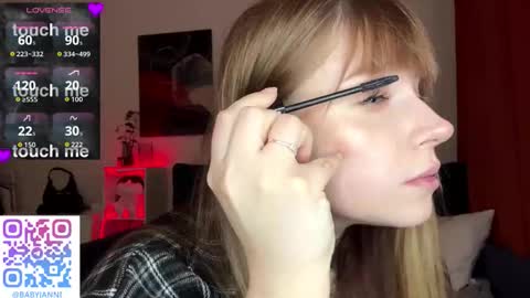 Snapshot of janniekeneipp chatting on 03-15-26, 08:48 Janni online show from 03-15-26, 08:48