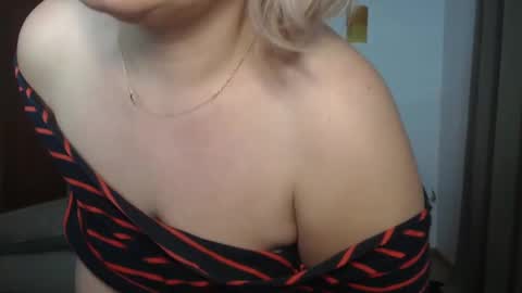jaqueline88 online show from 01-28-25, 05:43