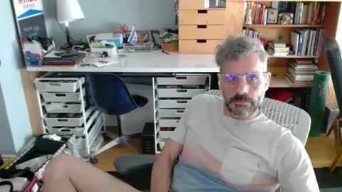 Snapshot of jareth_returns chatting on 09-21-25, 07:15 jareth_returns online show from 09-21-25, 07:15