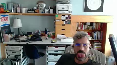 Snapshot of jareth_returns chatting on 10-18-25, 03:35 jareth_returns online show from 10-18-25, 03:35